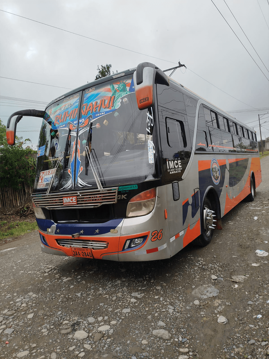 WEB 30 años de fundada Compañía de Transporte Rumiñahui