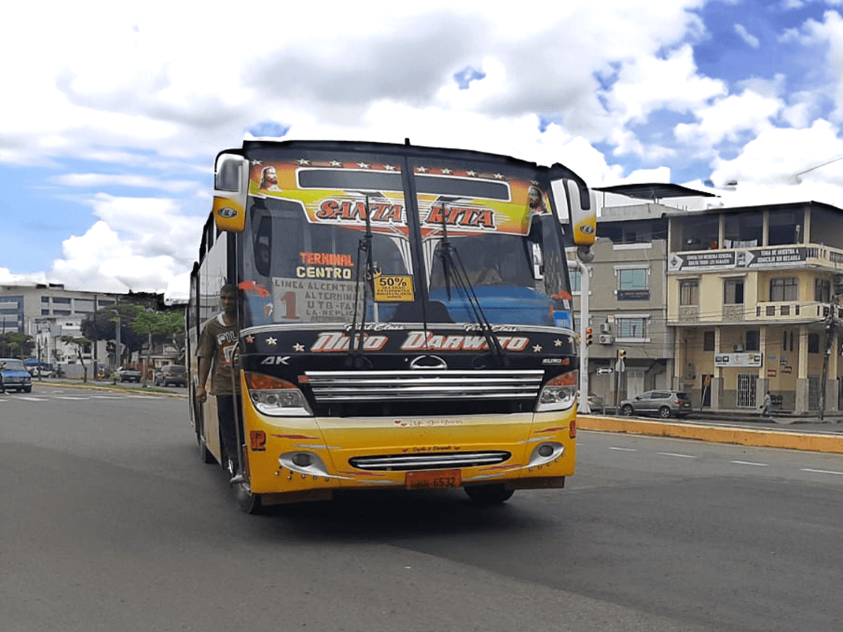 WEB Impuesto al rodaje es para bacheo de calles