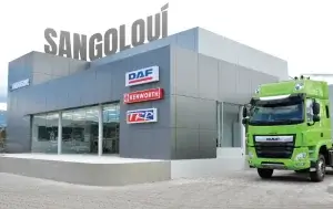 Nuevo taller de servicio a camiones de transporte terrestre en Ecuador