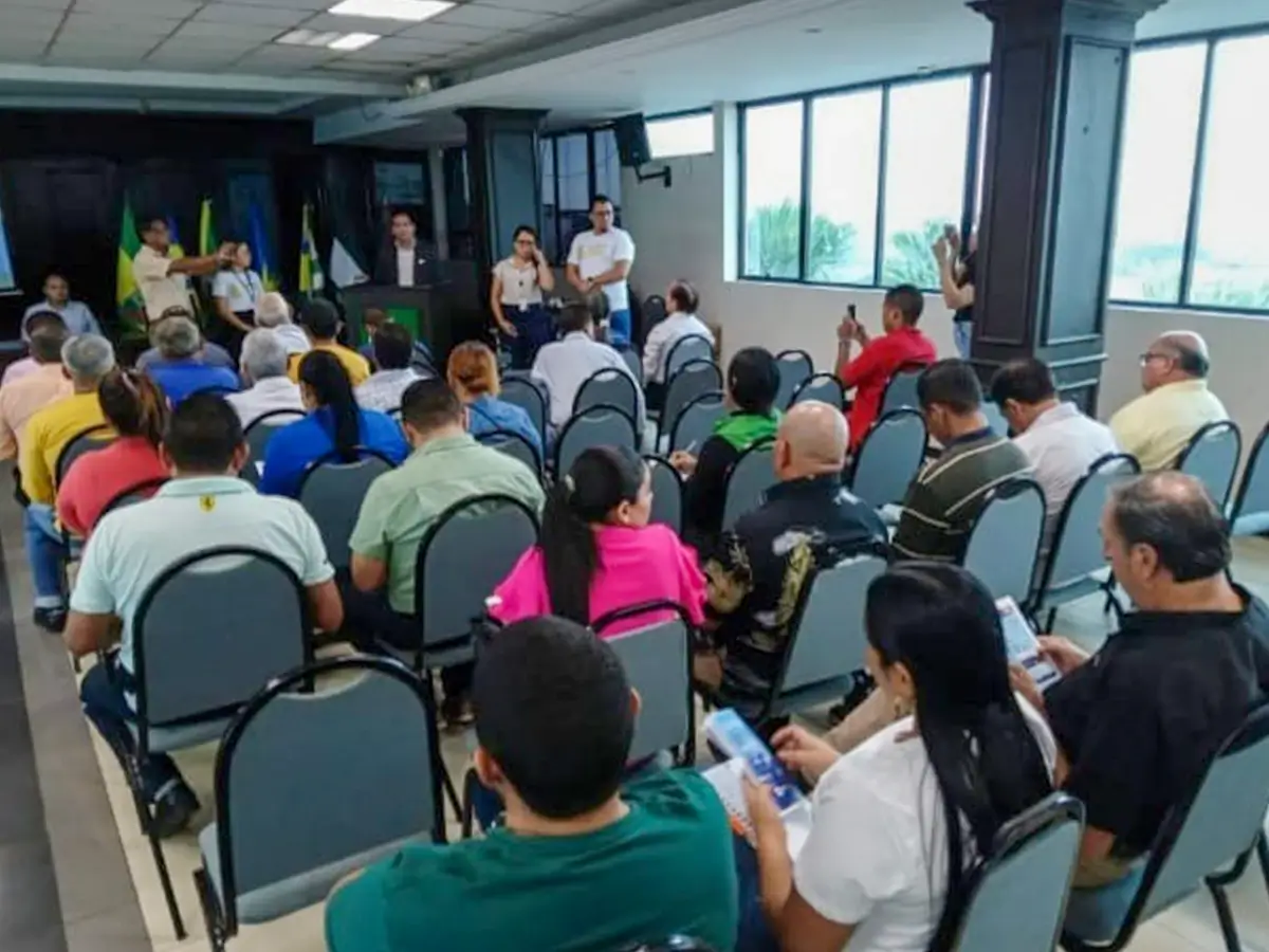 WEB IESS CONDUCTORES