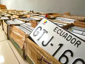 Nuevo modelo de placas para vehículos