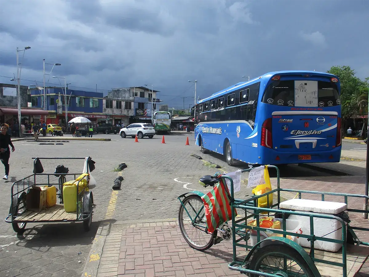 Terminal terrestre desde donde se cubren rutas alejadas.