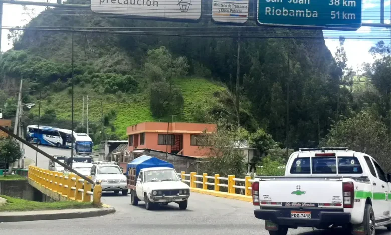 Transporte ilegal compite en Gallo Rumi