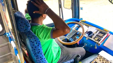 Conductor urbano preocupado afecta su salud mental