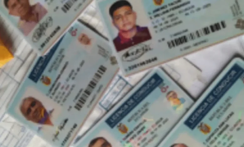 Su licencia de conducir es personal e intransferible