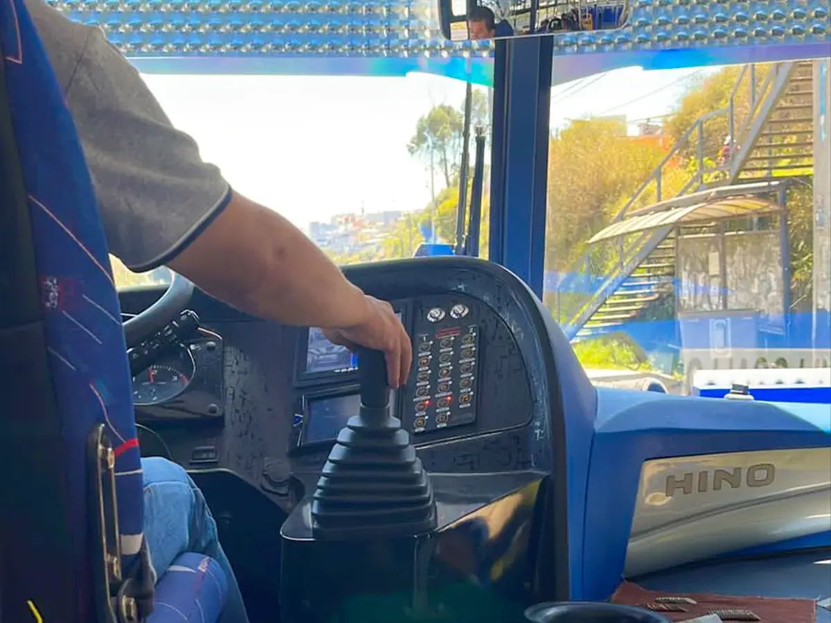 Conductor de bus requiere entrenamiento urgente