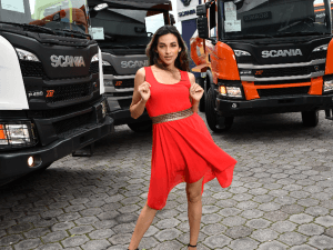 Keemberly Estefanía Segovia es la Chica de la portada BV 170