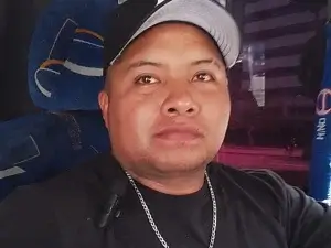 Andrés Chalá opina sobre el aumento de pasajes en Quito.