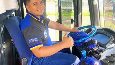Santiago Macías es un joven chofer profesional