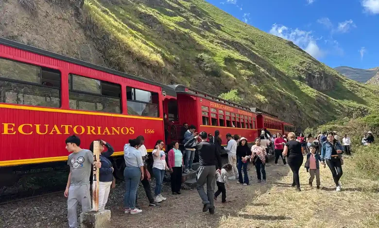 Vuelve el Tren a la Nariz del Diablo