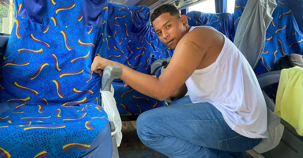 Justin Jama oficial de Costeñita