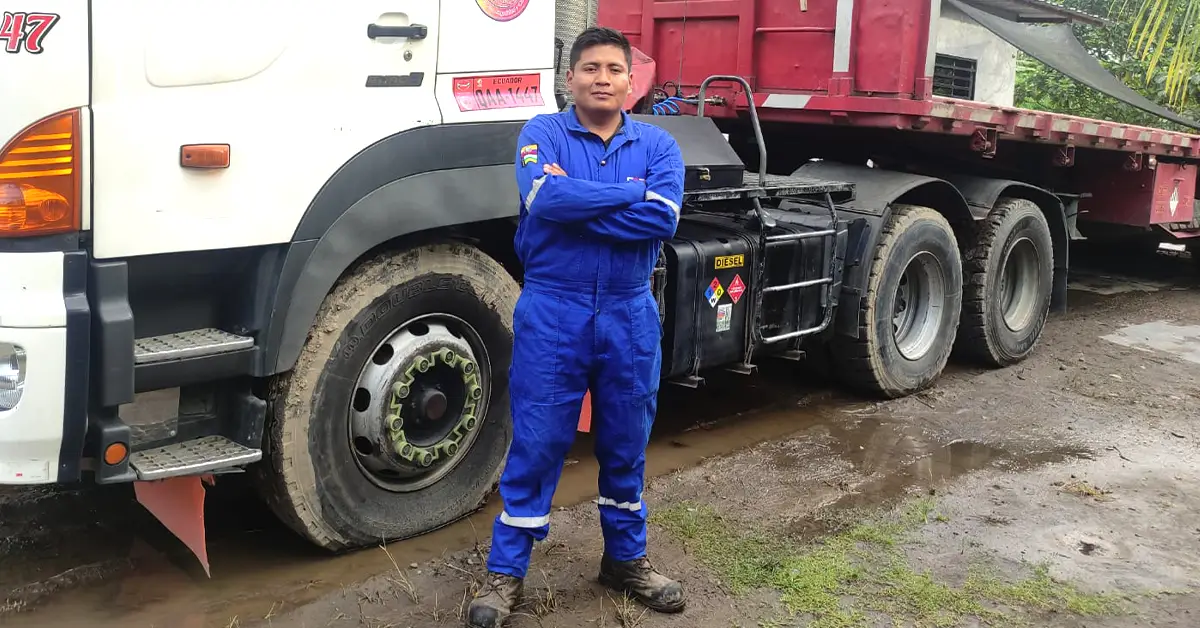 Luis Quinche joven conductor profesional