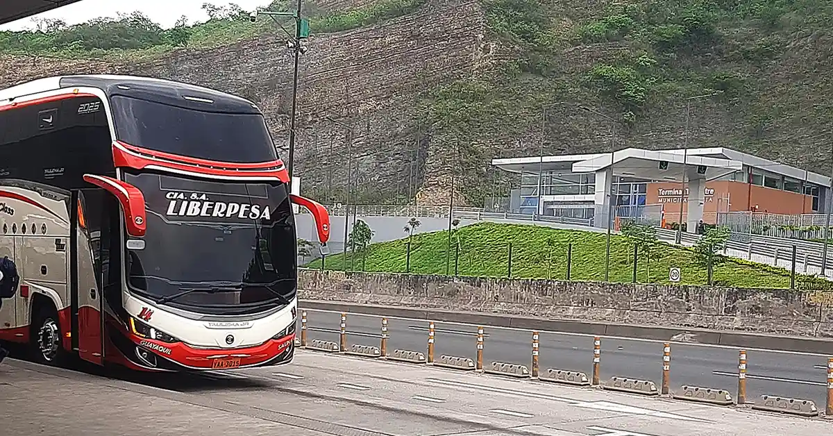 Nueva terminal terrestre La Costa