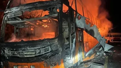 Uno de los tantos incendios de buses