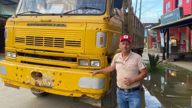 Rudy Alcívar volquetero de Mompiche