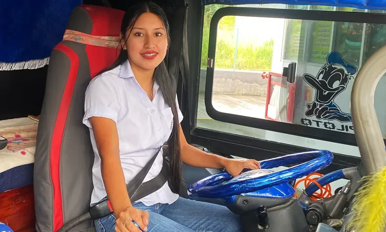 Daniela Morocho conductora profesional