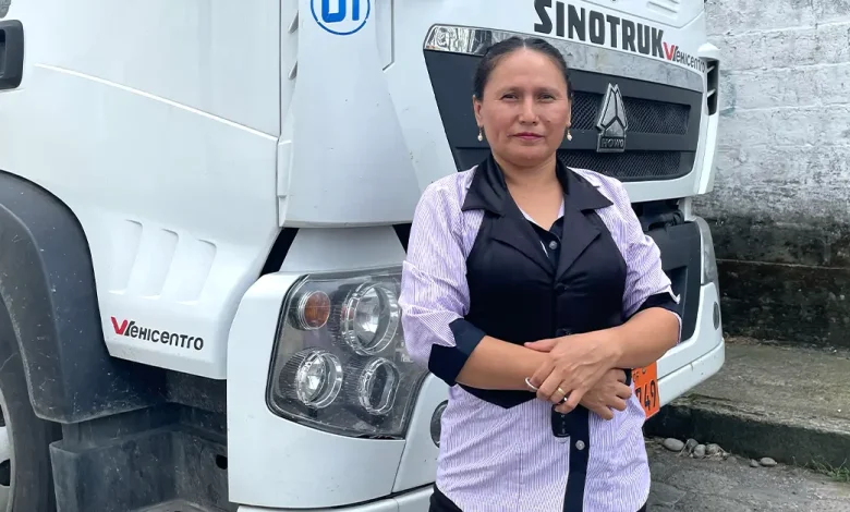 Isabel Pucha al volante de su destino