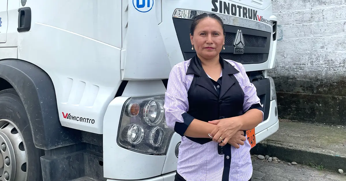 Isabel Pucha al volante de su destino