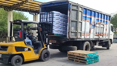 Cargando mercadería en Hualtaco.