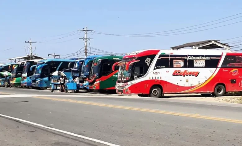 Buses interprovinciales ecuatorianos