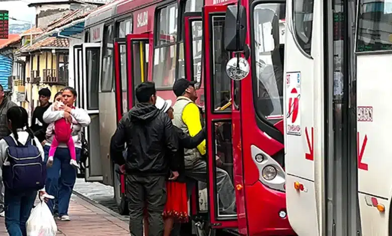 Transporte urbano de Cuenca busca alza de tarifa